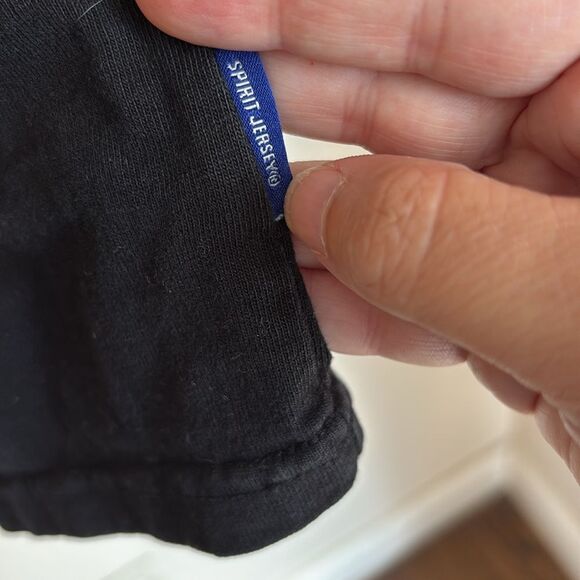 Disney Parks Spirit Jersey long sleeve Women’s Unisex Men’s Black t-shirt Small - Picture 4 of 8